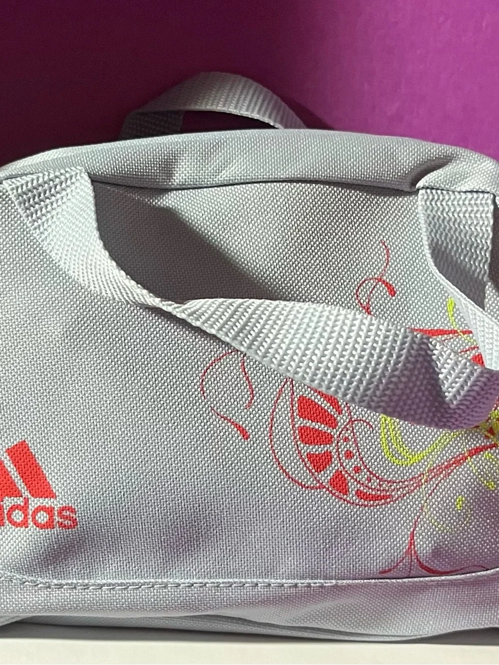 JAPONESQUE - MAKEUP COLLECTION and ADIDAS BAG